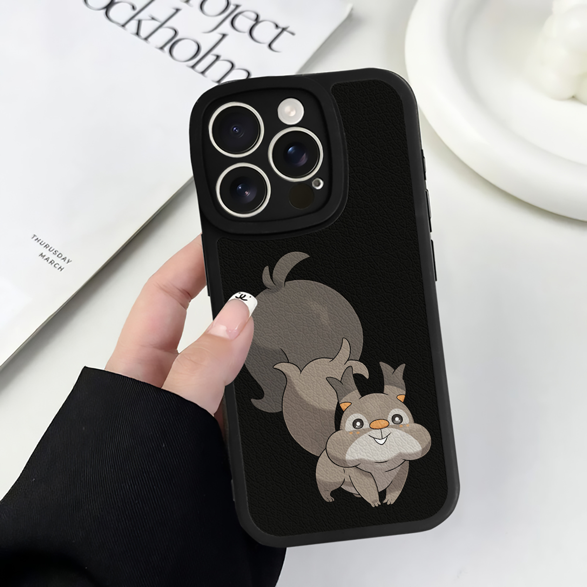（画像用） ポケットモンスター Pokémon 【iPhone 16シリーズ対応】シリコンスマホケース（レザー調） 材質：シリコン